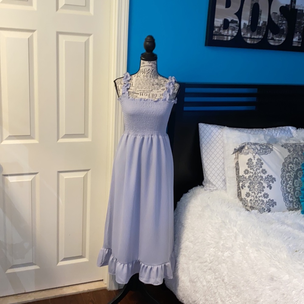 NWOT.  Women’s midi sundress size small